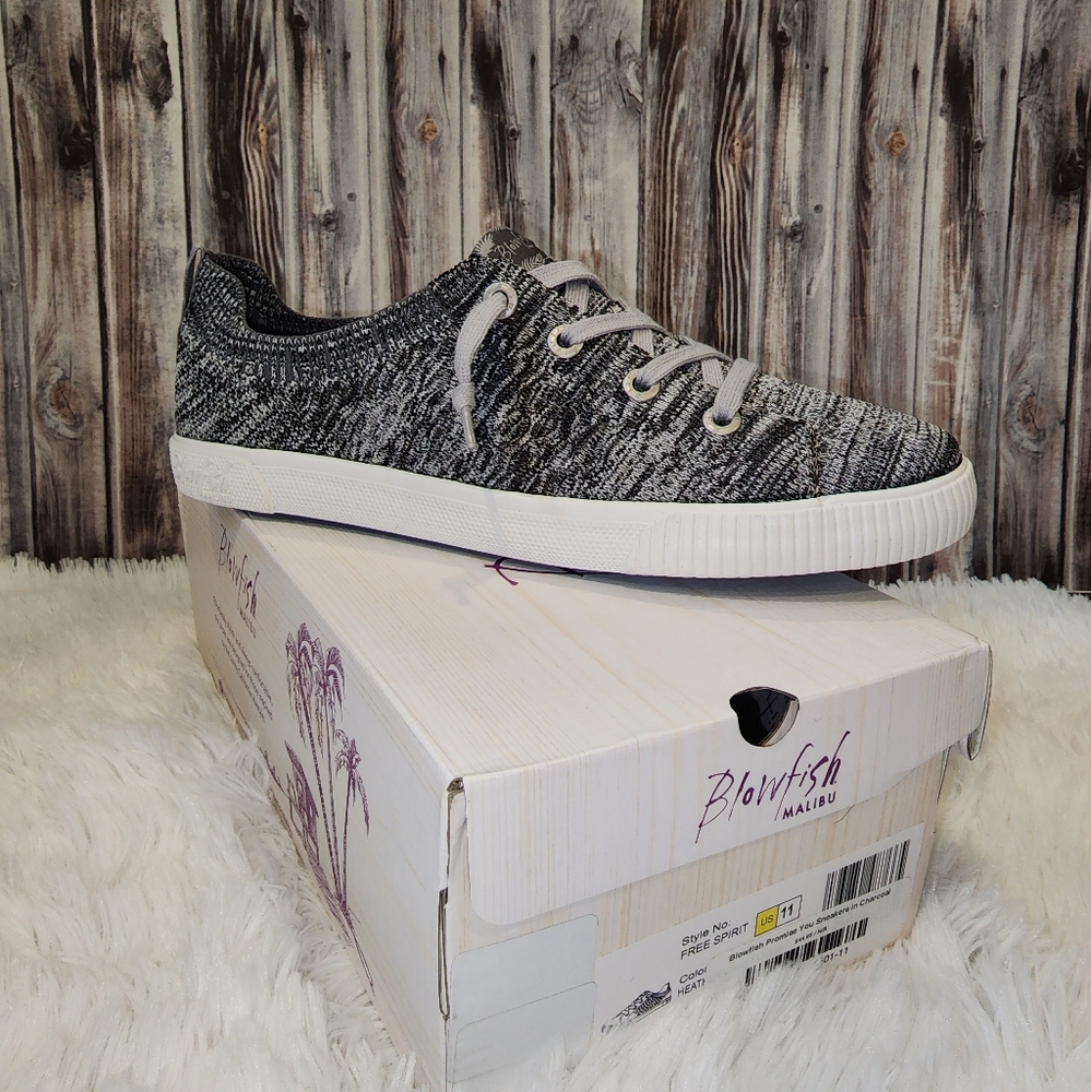 BNWT Blowfish slip ons